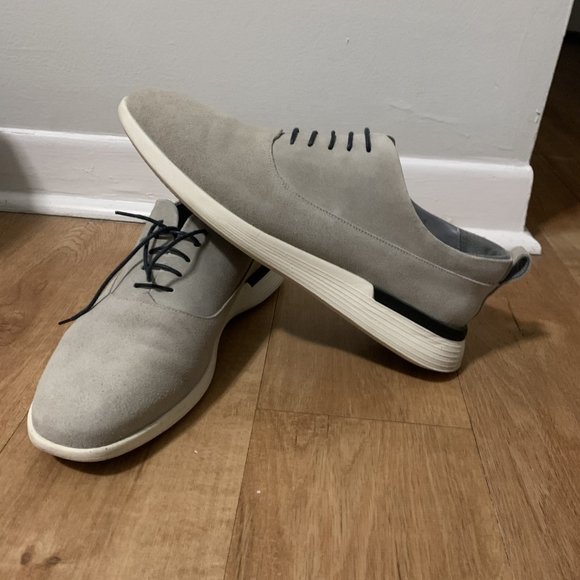 Wolf and Shepherd Crossover Longwing Shoes main image 6